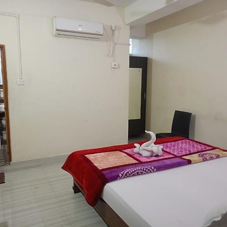 Hotel Kaziranga Holidays Extérieur photo