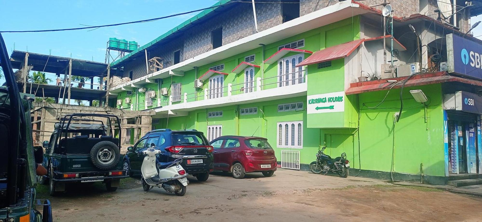 Hotel Kaziranga Holidays Extérieur photo